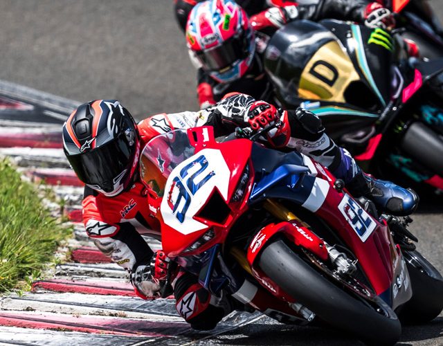 Buy your tickets to the 2025 Suzuki International Series and Cemetery Circuit